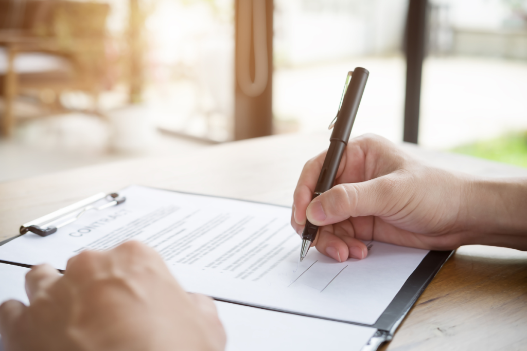 How To Get The Best Personal Loans From Legal Moneylenders