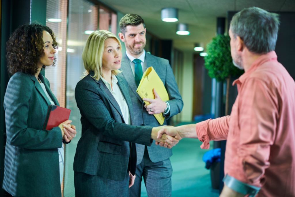 How To Get The Best Personal Loans From Legal Moneylenders